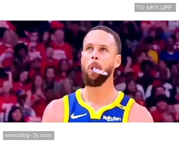 库里质疑裁判判罚程序称从未见过如此先延迟再吹犯规的情况